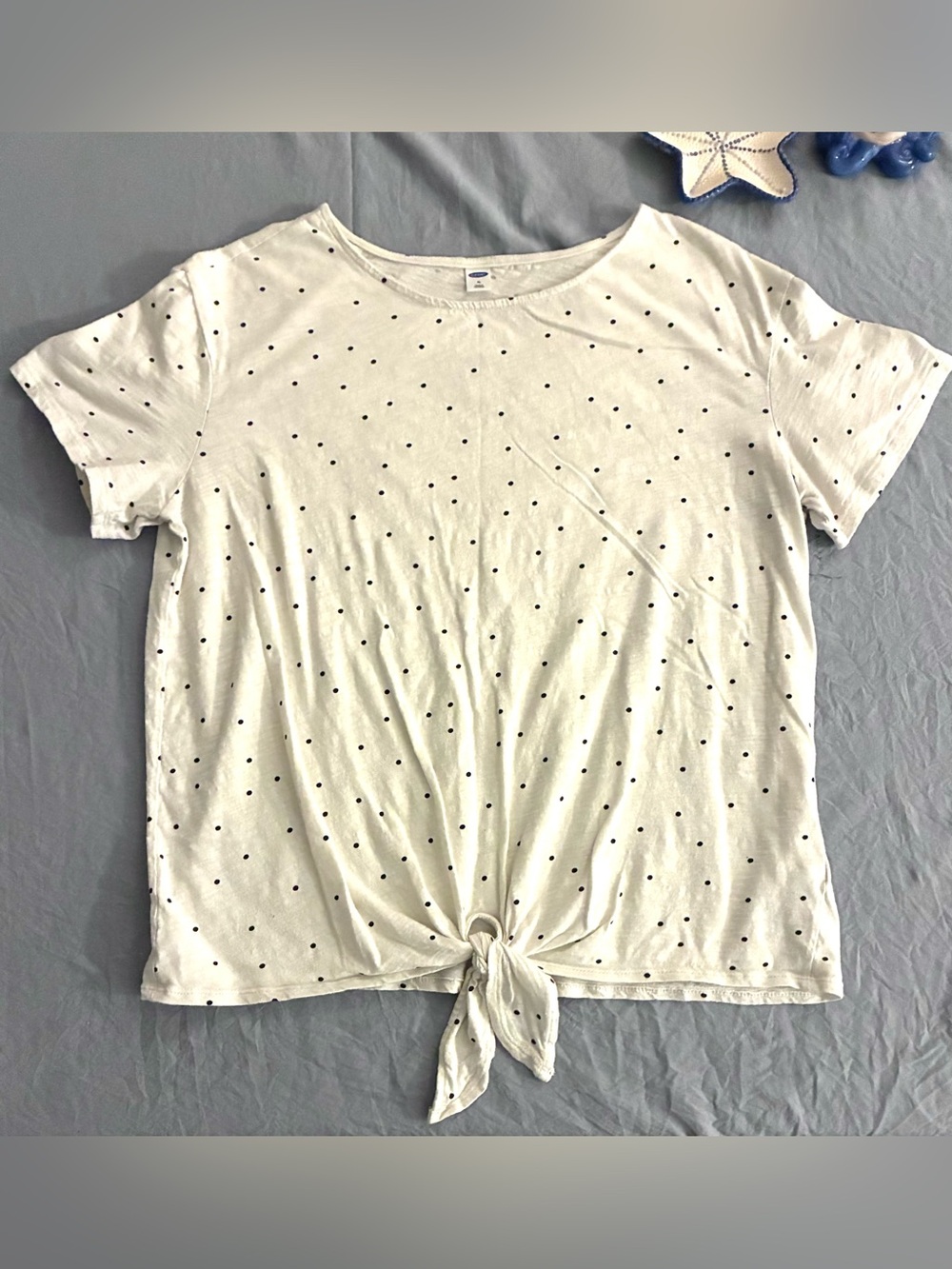 Old Navy Polka Dot Tie-Front Tee - Cream with Black Dots